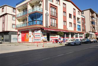 Gemlik'te Orhangazi Caddesinde Devren Kiralık Market - 1 - 32315