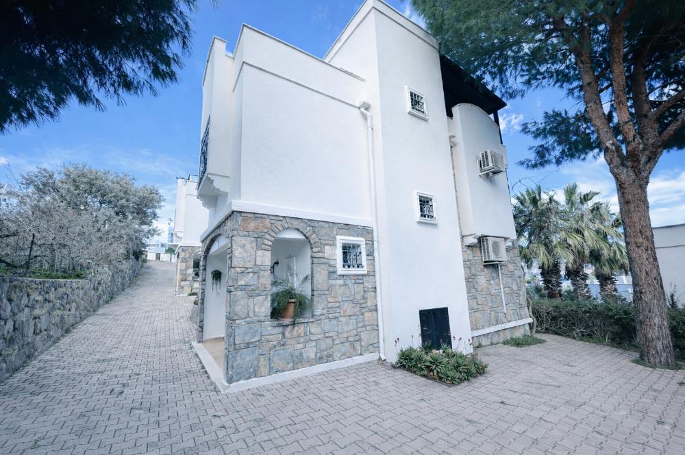 Gündoğan Küçükbükte Denize Yürüme Mesafesinde 3+1 Dubleks 