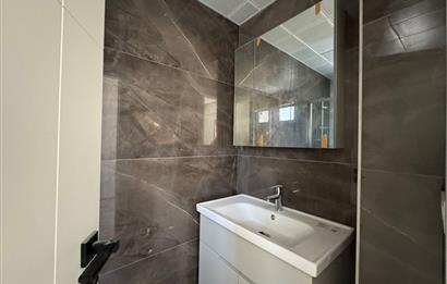 Karşıyaka Nergiz Dedebaşı Mh'de Sıfır 3+1 Kiralık Daire