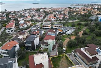 Ayvalık Sahilkentte, Denize 350 mt, Projesi Hazır 206 m² Arsa - 1 - 32294