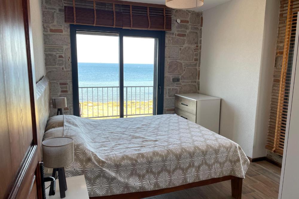 Cunda'da Yaz-Kış Kiralık, Denize Sıfır,Full Eşyalı Taş Villa