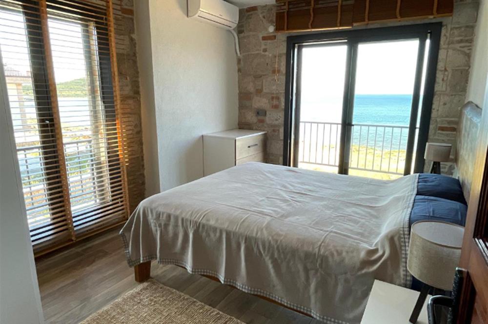 Cunda'da Yaz-Kış Kiralık, Denize Sıfır,Full Eşyalı Taş Villa