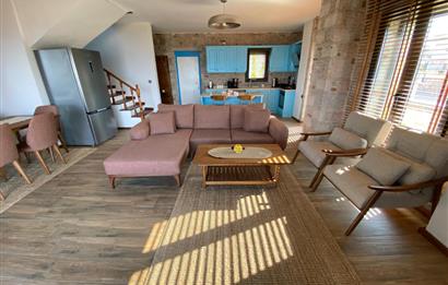 Cunda'da Yaz-Kış Kiralık, Denize Sıfır,Full Eşyalı Taş Villa