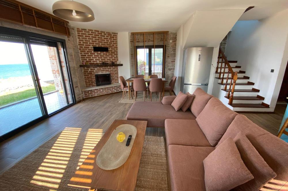 Cunda'da Yaz-Kış Kiralık, Denize Sıfır,Full Eşyalı Taş Villa