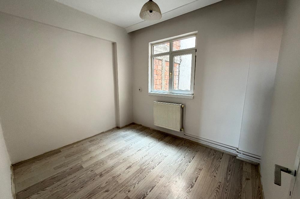 İstasyon Mah. Hastane Yanında 3+1 Bağımsız Yenilenmiș