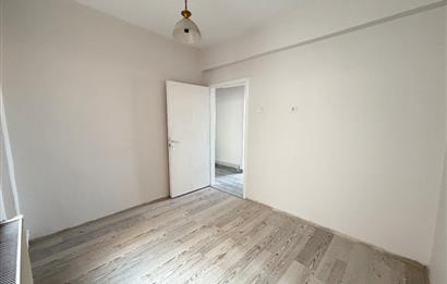 İstasyon Mah. Hastane Yanında 3+1 Bağımsız Yenilenmiș