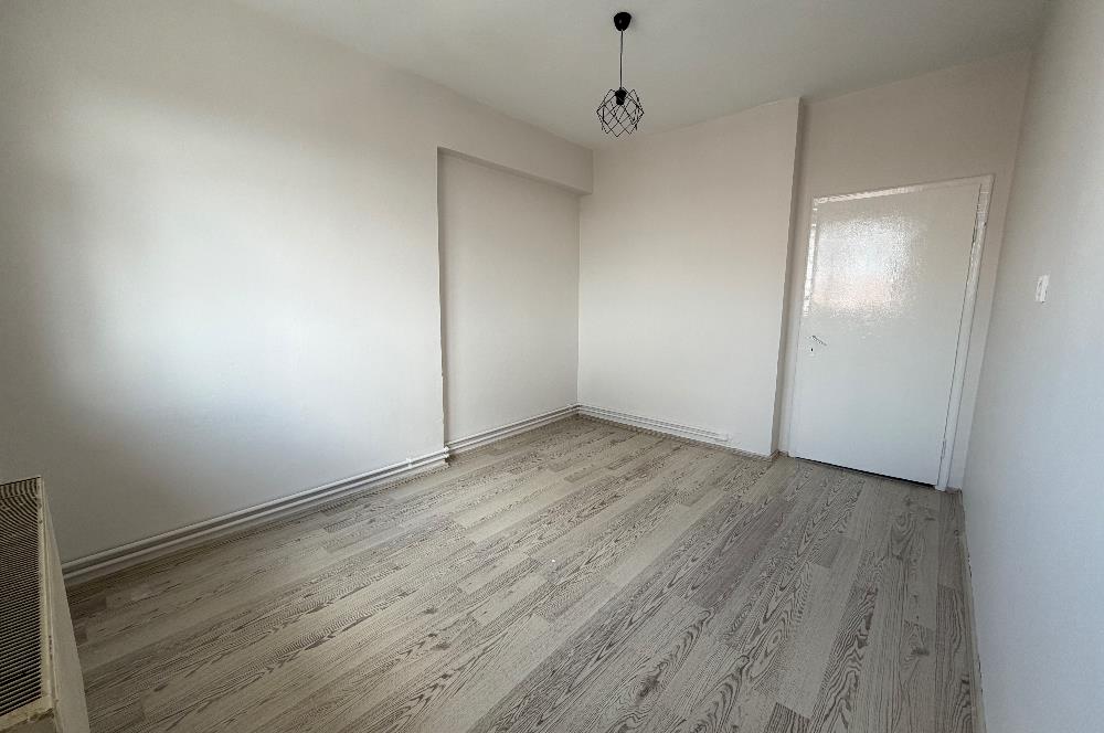 İstasyon Mah. Hastane Yanında 3+1 Bağımsız Yenilenmiș