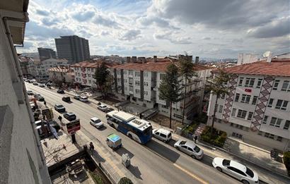 İstasyon Mah. Hastane Yanında 3+1 Bağımsız Yenilenmiș