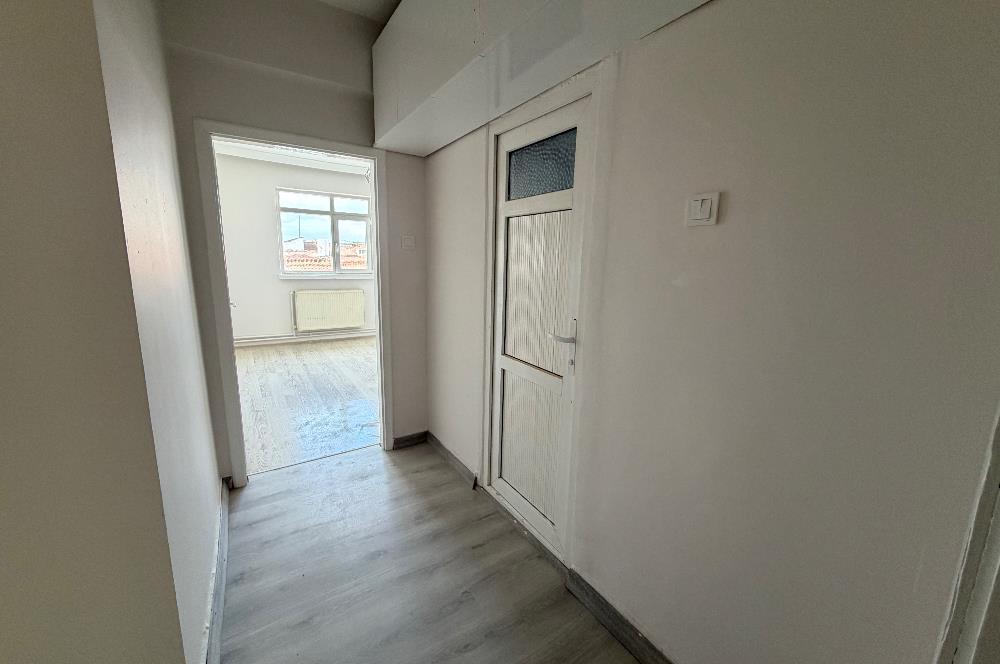 İstasyon Mah. Hastane Yanında 3+1 Bağımsız Yenilenmiș