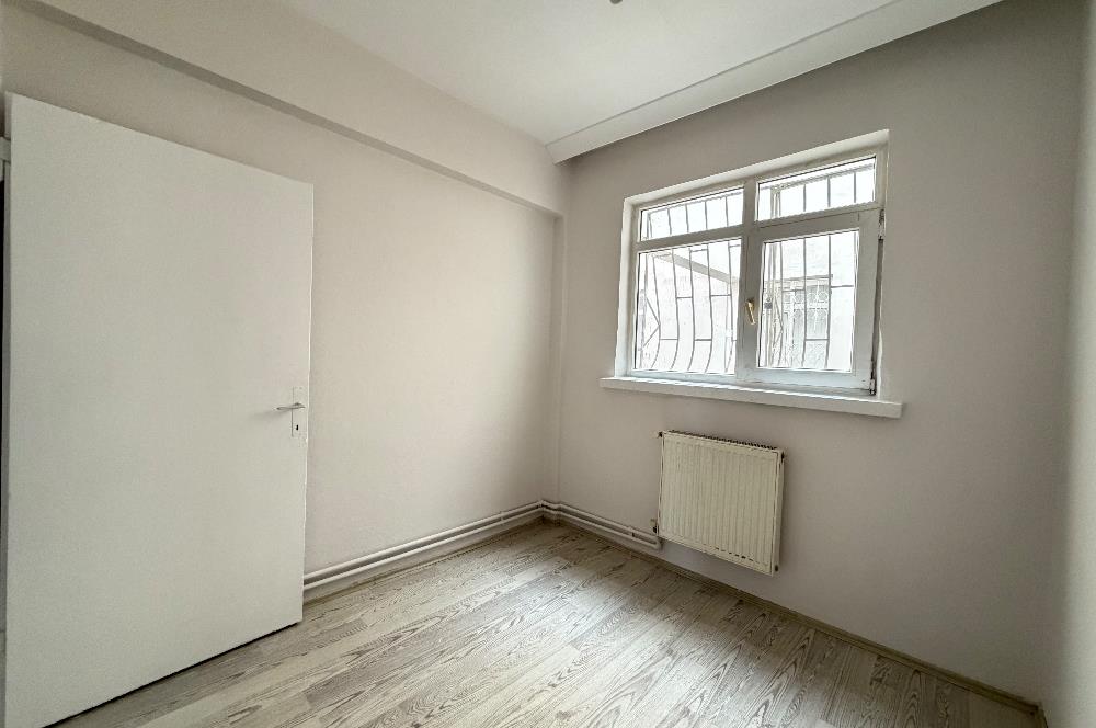 İstasyon Mah. Hastane Yanında 3+1 Bağımsız Yenilenmiș