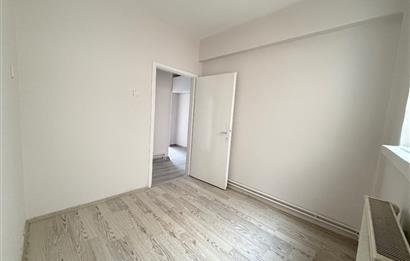 İstasyon Mah. Hastane Yanında 3+1 Bağımsız Yenilenmiș