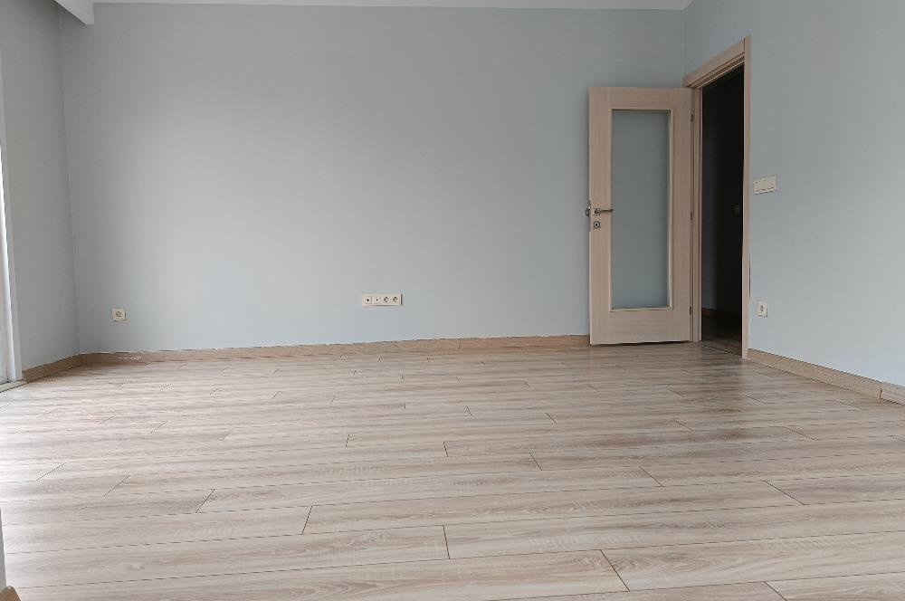 Çekmeköy Beyaz Evler Sitesi Kiralık 3+1 Daire