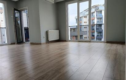 Çekmeköy Beyaz Evler Sitesi Kiralık 3+1 Daire