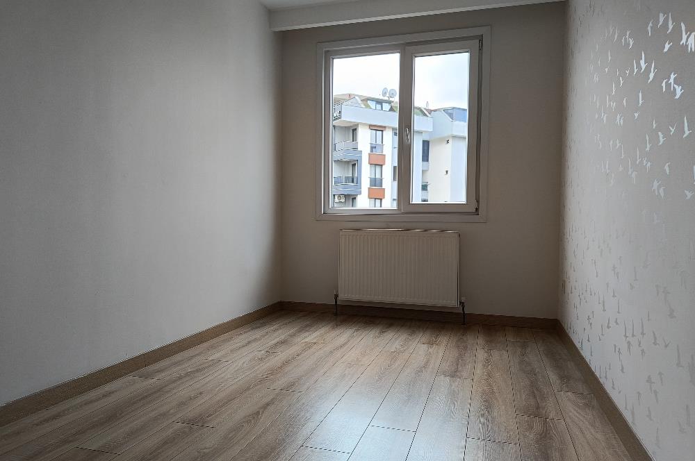Çekmeköy Beyaz Evler Sitesi Kiralık 3+1 Daire
