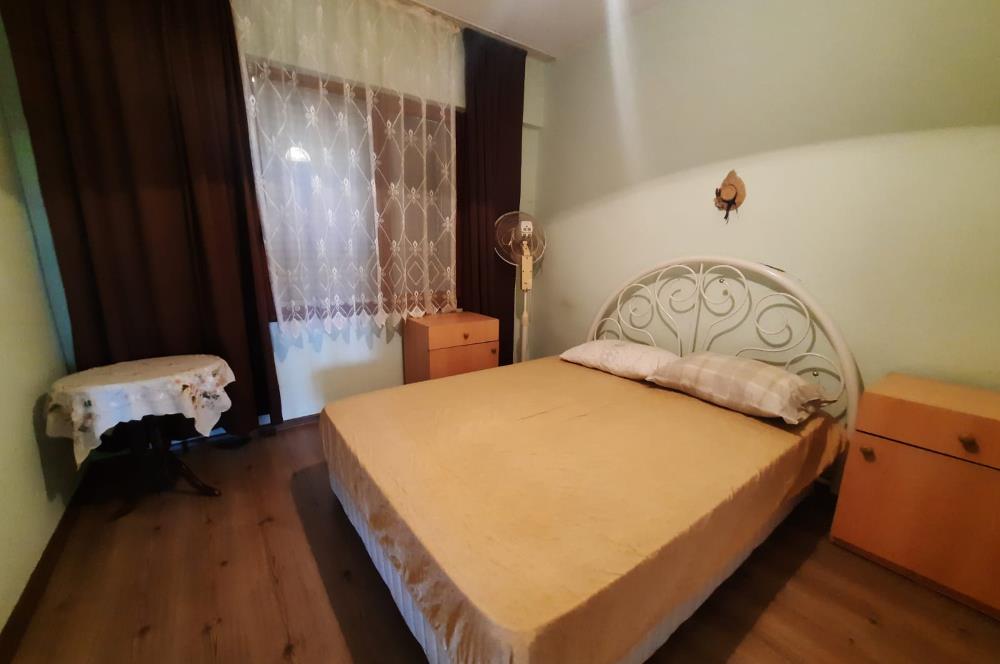 Şarköy'de, Denize Sıfır Sitede, Havuzlu, Satılık, 2+1 Yazlık