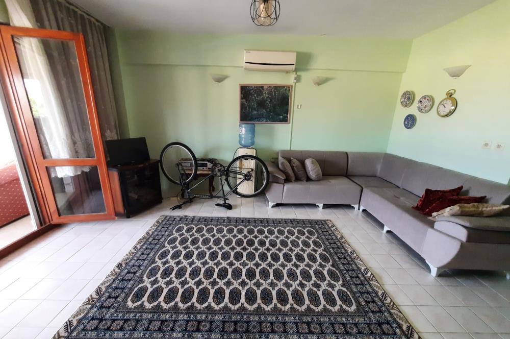 Şarköy'de, Denize Sıfır Sitede, Havuzlu, Satılık, 2+1 Yazlık