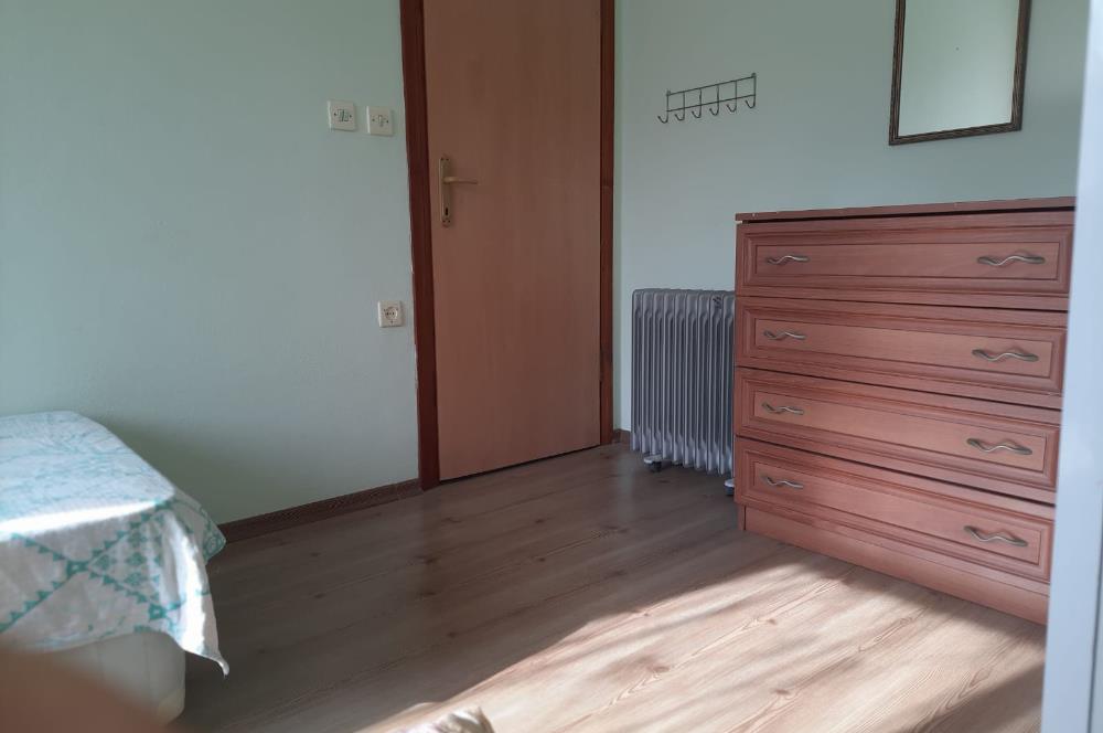 Şarköy'de, Denize Sıfır Sitede, Havuzlu, Satılık, 2+1 Yazlık