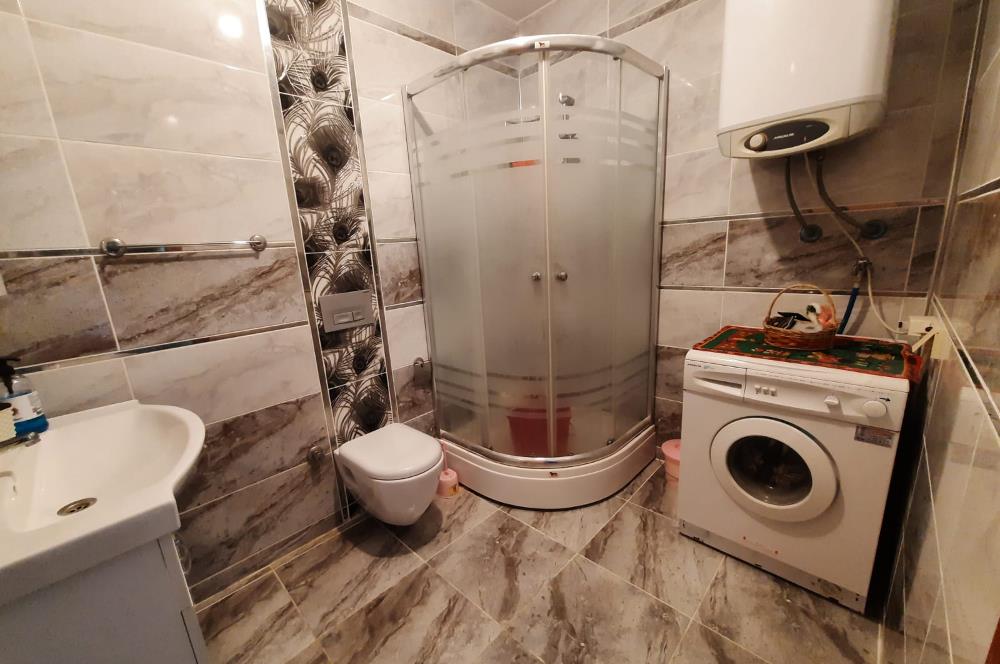 Şarköy'de, Denize Sıfır Sitede, Havuzlu, Satılık, 2+1 Yazlık