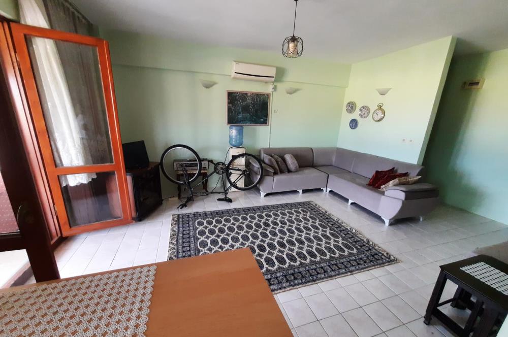 Şarköy'de, Denize Sıfır Sitede, Havuzlu, Satılık, 2+1 Yazlık