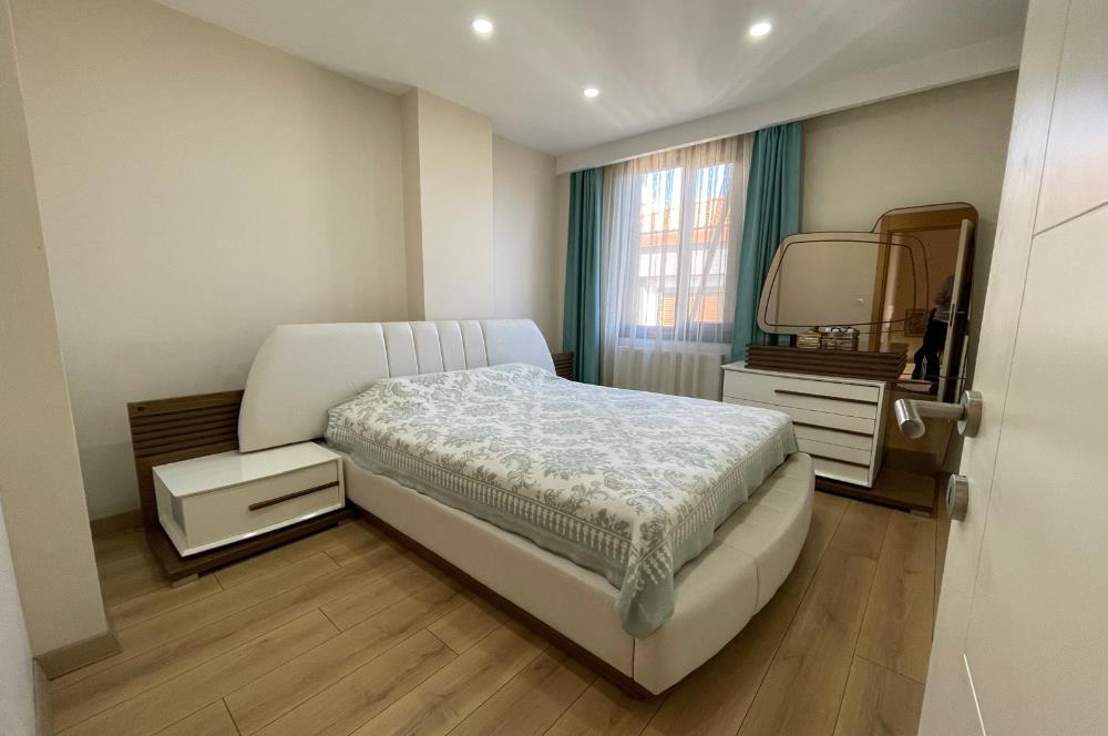 ÇANAKKALE CADDESİ'NDE 2+1 5. KAT ARA DUBLEKS KAPALI OTOPARKLI