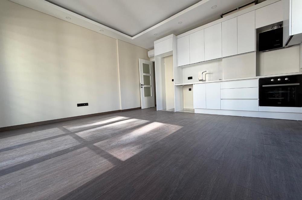 Göztepe'de Bağdat caddesine yakın 1+1 kiralık daire otoparklı