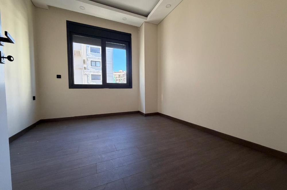 Göztepe'de Bağdat caddesine yakın 1+1 kiralık daire otoparklı