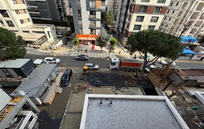 Suadiye Ayşe Çavuş Caddesi'nde 2+1 Kiralık Daire yeni bina