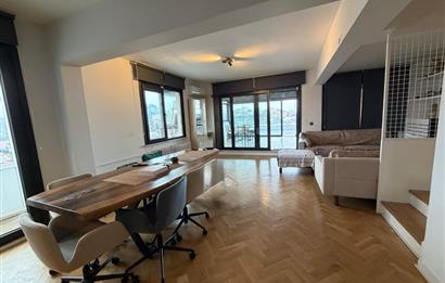 Beşiktaş'ta deniz manzaralı 5+1 dubleks daire