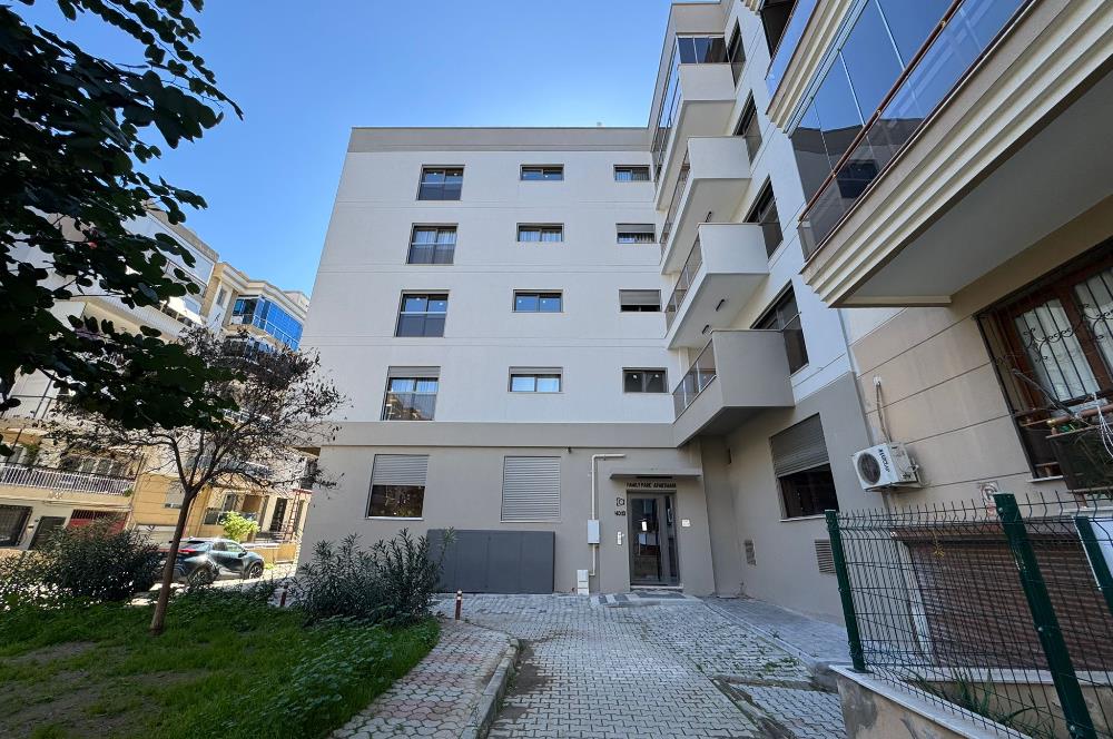 Karşıyaka Nergiz Dedebaşı Mh'de Sıfır 3+1 Kiralık Daire