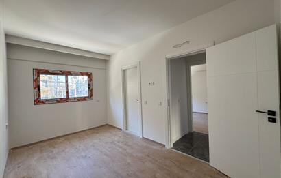 Karşıyaka Nergiz Dedebaşı Mh'de Sıfır 3+1 Kiralık Daire
