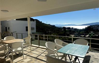 Bodrum Akyarlarda Ful Deniz Manzaralı 2+1 