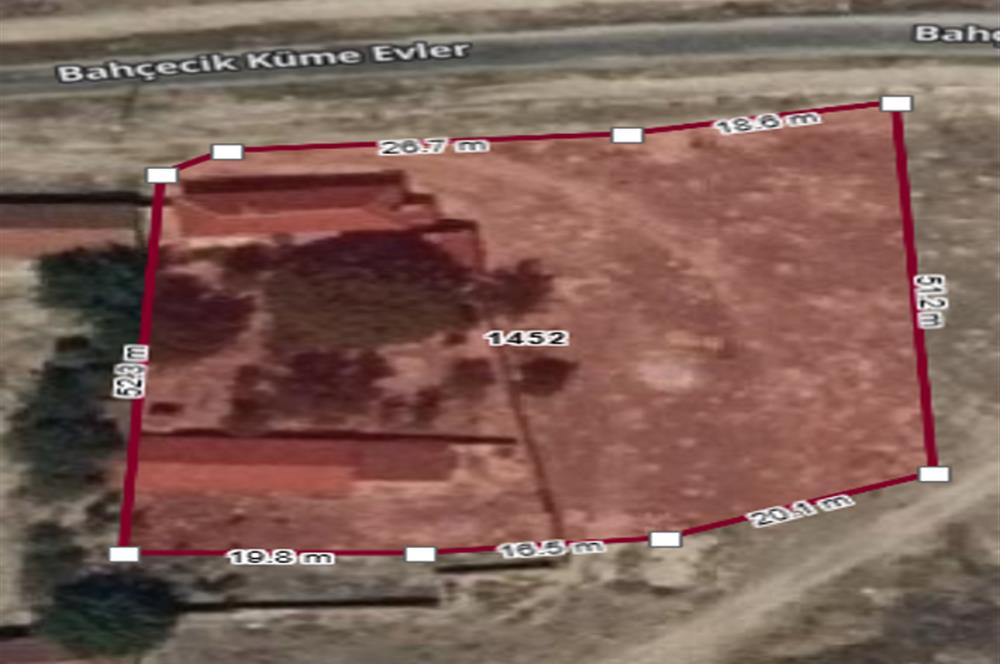 CENTURY 21 VİZYON'DAN SİVRİHİSAR BAHÇECİK’TE  SATILIK KÖY EVİ VE ARSASI