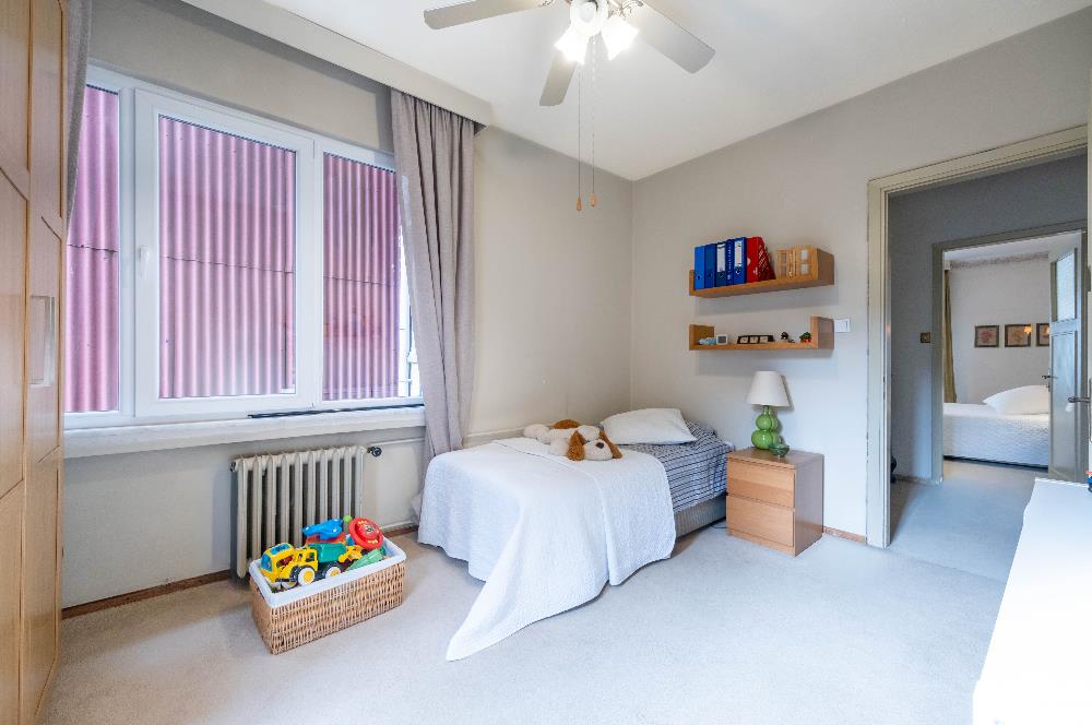 NİŞANTAŞI, VALİKONAĞI CADDESİ ÜZERİNDE 220 M2 SATILIK DAİRE...