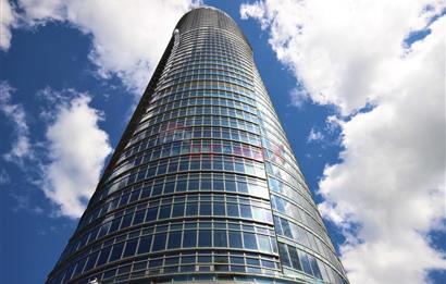 Maslak Kiralık Ofis Spine Tower 650m2 Boğaz Manzaralı Şık Ofis