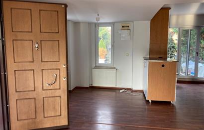 CENTURY21 Kemerburgaz Vadi Evleri Kiralık 3+1 Dubleks Villa