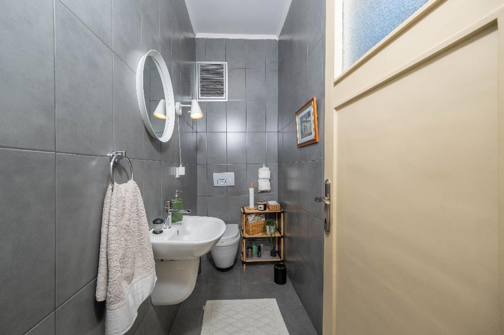 NİŞANTAŞI, VALİKONAĞI CADDESİ ÜZERİNDE 220 M2 SATILIK DAİRE...