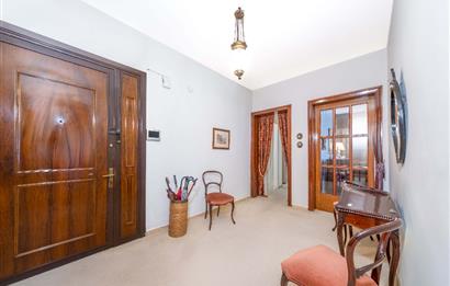 NİŞANTAŞI, VALİKONAĞI CADDESİ ÜZERİNDE 220 M2 SATILIK DAİRE...