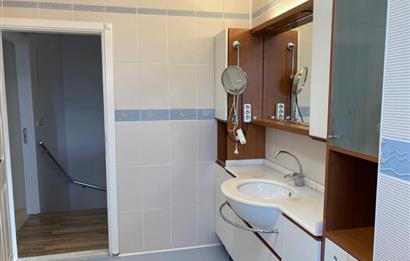 CENTURY21 Kemerburgaz Vadi Evleri Kiralık 3+1 Dubleks Villa