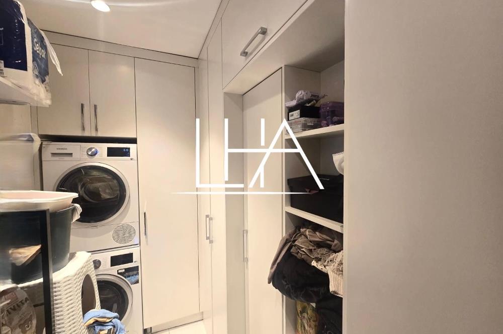 C21'DEN KEMERLIFE 21'DE CADDE CEPHENİN EN GÜZEL KONUMLU DAİRESİ