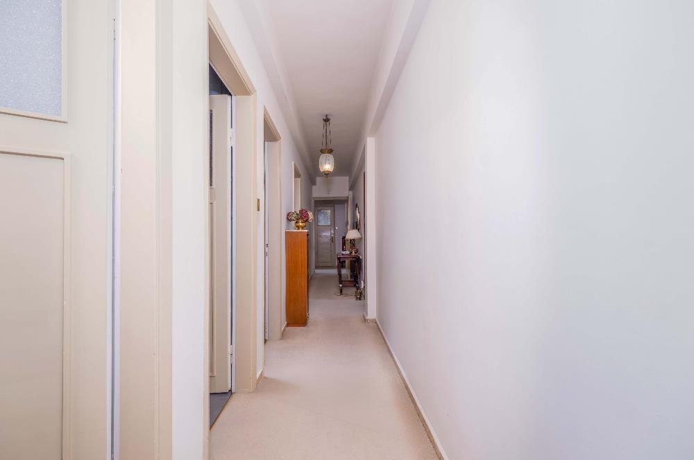 NİŞANTAŞI, VALİKONAĞI CADDESİ ÜZERİNDE 220 M2 SATILIK DAİRE...