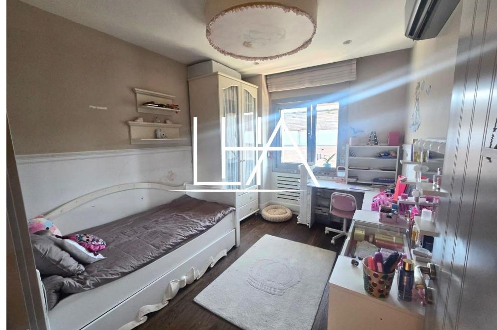 C21'DEN KEMERLIFE 21'DE CADDE CEPHENİN EN GÜZEL KONUMLU DAİRESİ