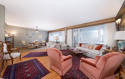 NİŞANTAŞI, VALİKONAĞI CADDESİ ÜZERİNDE 220 M2 SATILIK DAİRE...