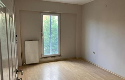 CENTURY21 Kemerburgaz Vadi Evleri Kiralık 3+1 Dubleks Villa