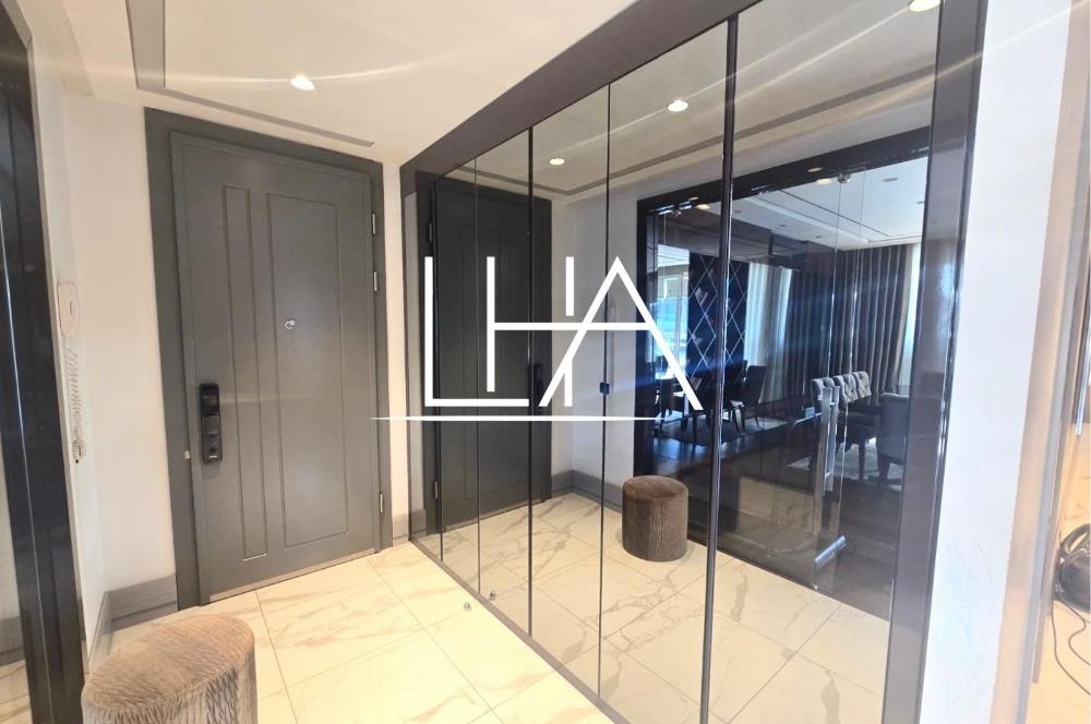 C21'DEN KEMERLIFE 21'DE CADDE CEPHENİN EN GÜZEL KONUMLU DAİRESİ