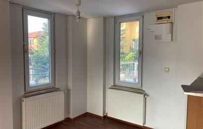 CENTURY21 Kemerburgaz Vadi Evleri Kiralık 3+1 Dubleks Villa