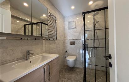 NİSBETİYE'DE, FERAH, İÇİ YENİLENMİŞ, MERKEZİ LOKASYON