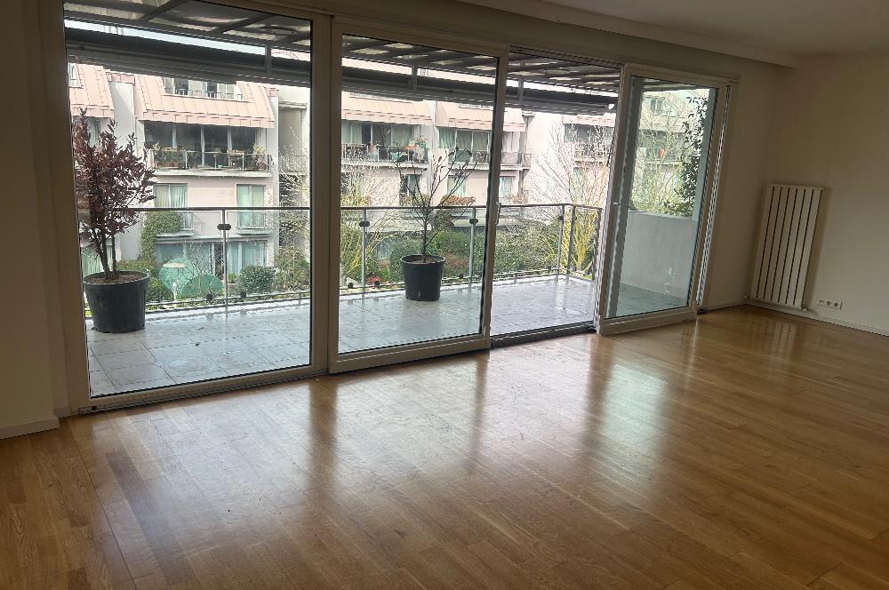 CENTURY21 GERÇEKTEN AYTEK EVLERİNDE SATILIK 4+1 ÇATI DUBLEKSİ