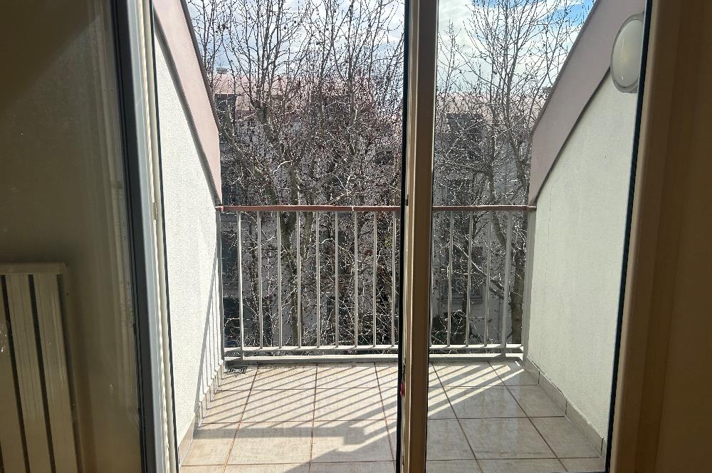 CENTURY21 GERÇEKTEN AYTEK EVLERİNDE SATILIK 4+1 ÇATI DUBLEKSİ