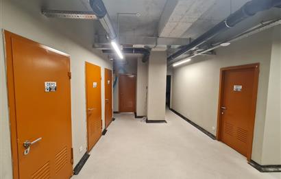 Vadistanbul Kiralık Dükkan 1000m2 Porta Vadi
