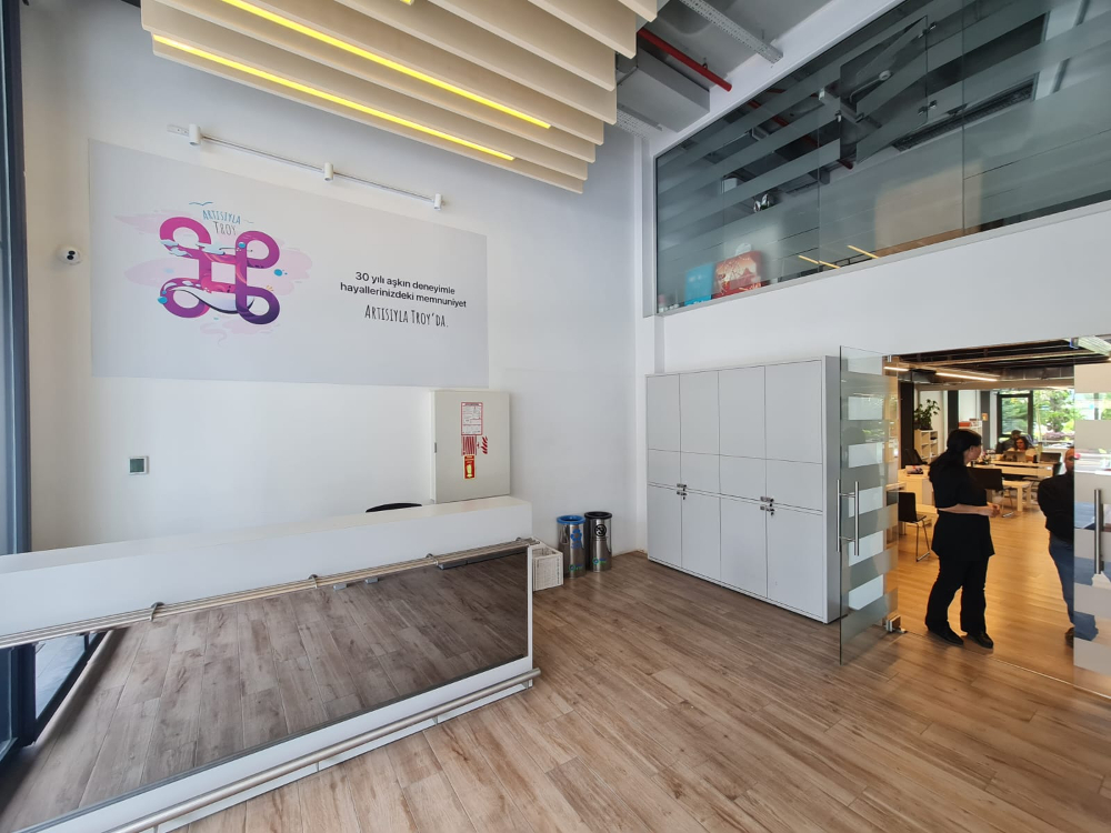 Vadistanbul Satılık Dükkan 1000m2 Porta Vadi